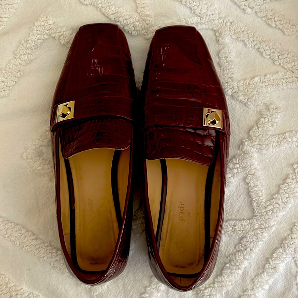 Kate Spade burgundy Darien loafer